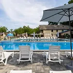 Oasis New 2025 Hotell *