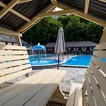 Hotell Oasis New 2025 *