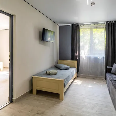 Oasis New 2025 Hotel