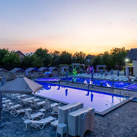 Hotel Oasis New 2025 *