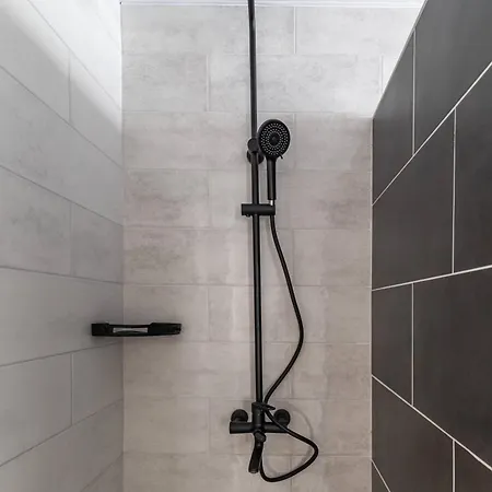 فندق Oasis New 2025 *