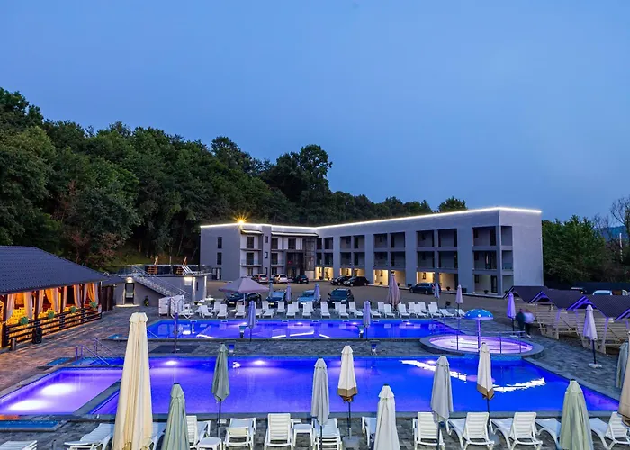 Otel Oasis New 2025 Solotvyno