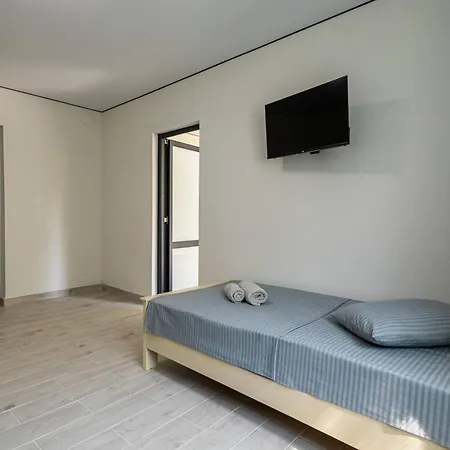 Hotel Oasis New 2025 *