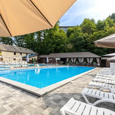 Oasis New 2025 Hotel