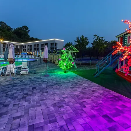 Hotel Oasis New 2025 Solotvyno