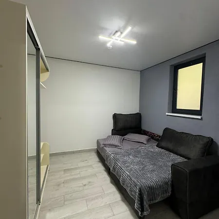 Hotel Oasis New 2025