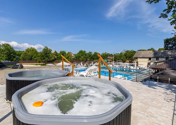 Hotel Oasis New 2025 Sołotwyno
