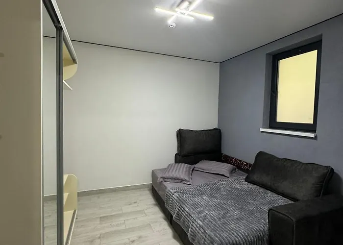 Hotel Oasis New 2025